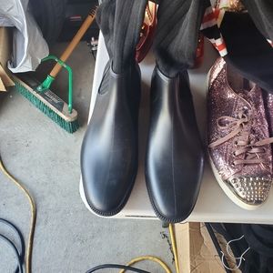 100% AUTHENTIC Givenchy Boots